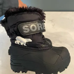 - NWOB Sorel Commander waterproof Boot in black size 6