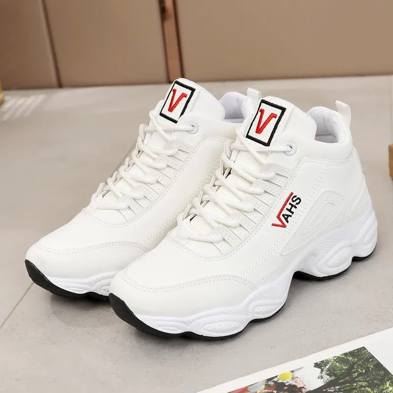 🔥50% OFF 🔥New Year Special Velvet sneakers