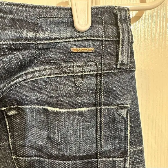 A21- DIESEL Livy Biker Jeans Size 24W x 30L. H2H 35