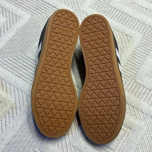 ADIDAS - Daily 4.0 - IF4492
