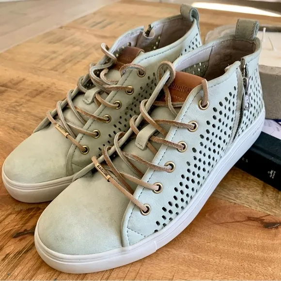 Blackstone Women's PL88  Mint Sneaker Size 38 Us 8
