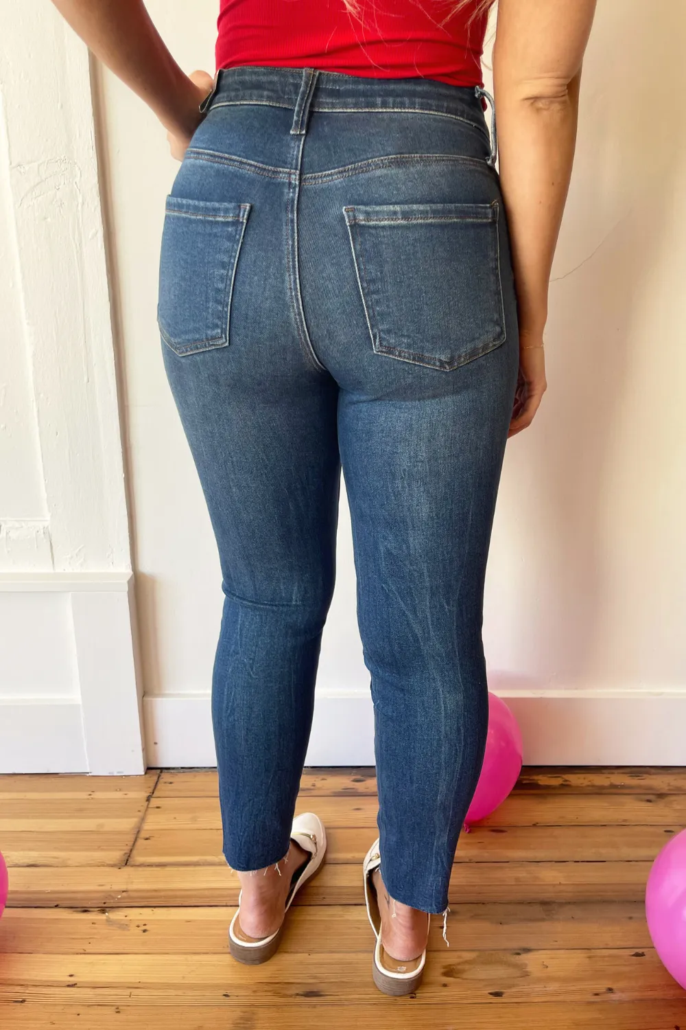 Charlize HR Cigarette Leg Raw Hem
