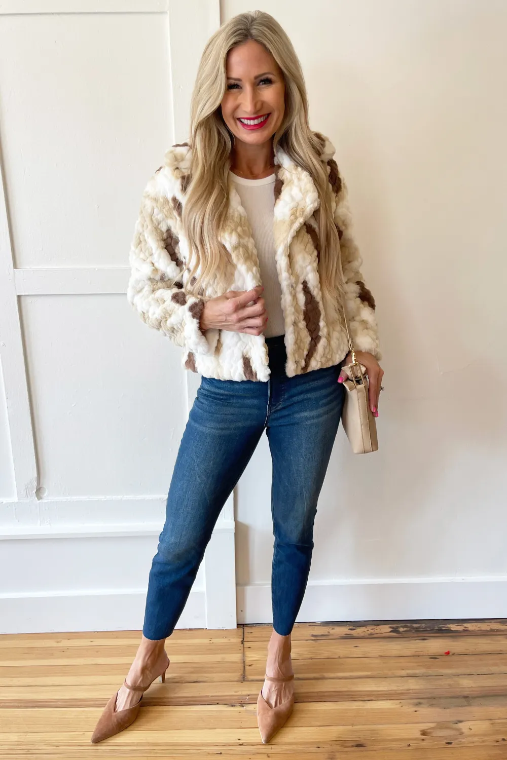 Charlize HR Cigarette Leg Raw Hem