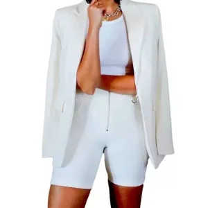 DANIELLE BERNSTEIN White shorts size 0 NWT