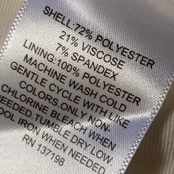 DANIELLE BERNSTEIN White shorts size 0 NWT