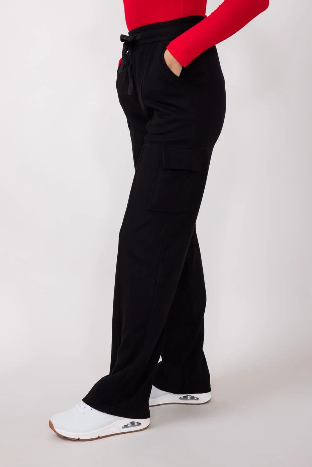 Drawstring Cargo Sweatpants for Women in Black | CARGO-TR1-BLACK