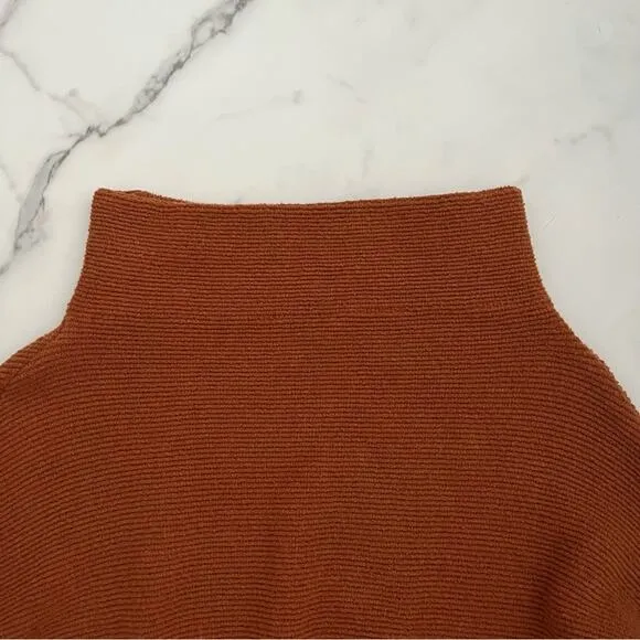 Free Pople Ottoman Slouchy Tunic in Siena Sz XS oversized knit pullover tan Y2K