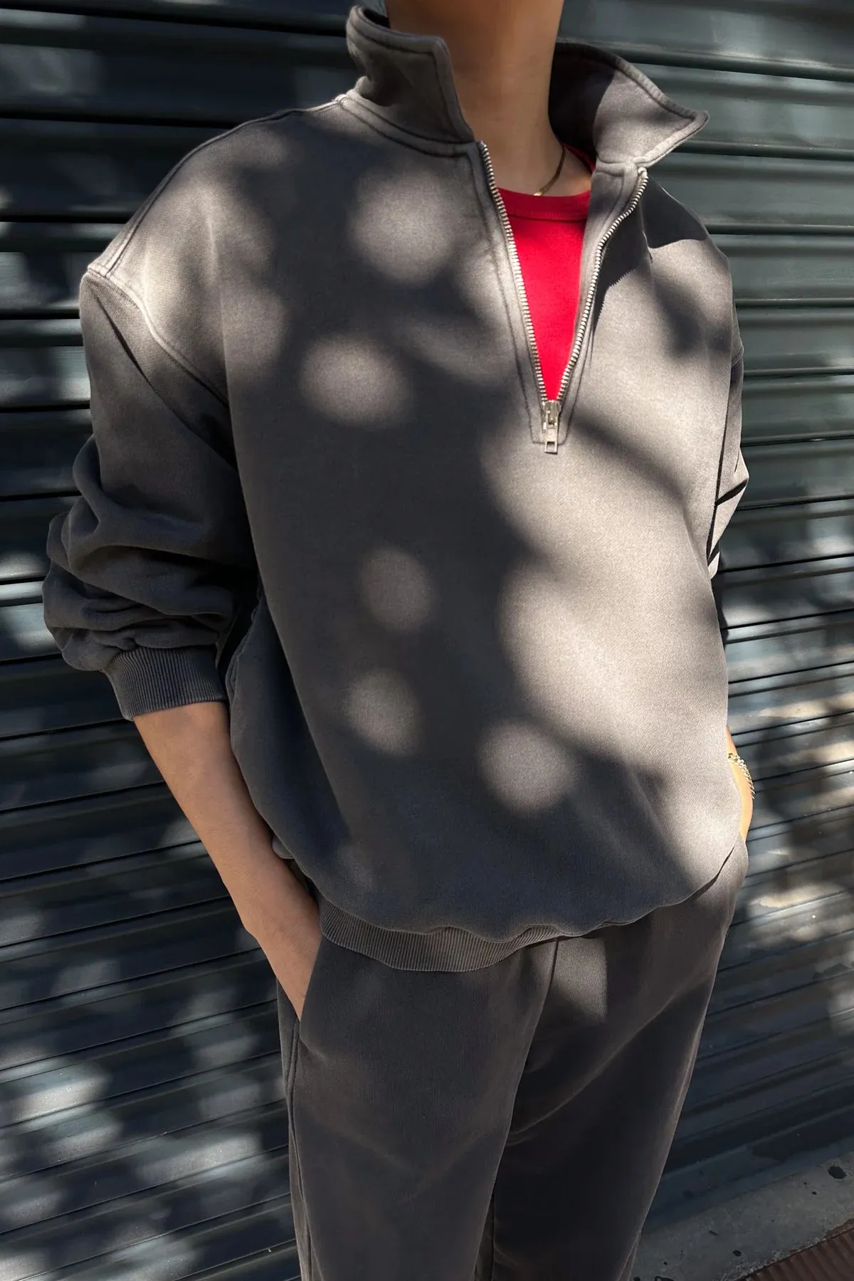 French Terry Noah Sweatshirt in Coal