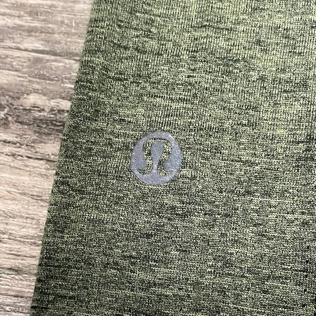 Lululemon Men's Athletic Short Sleeve Size Small