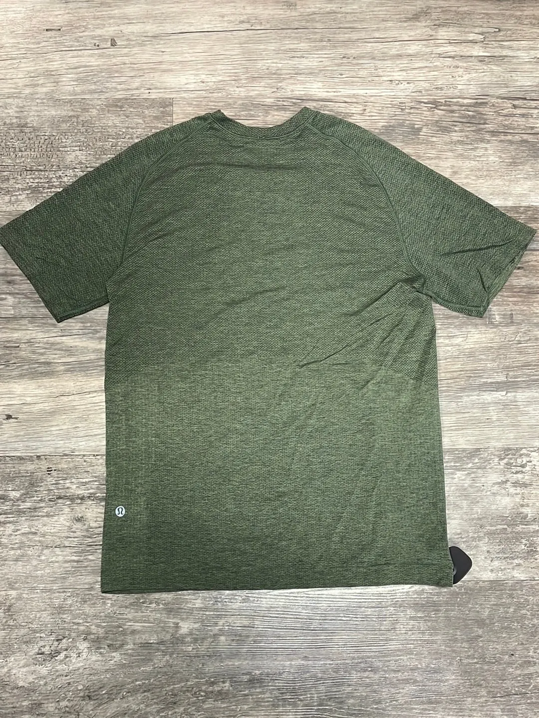 Lululemon Men's Athletic Short Sleeve Size Small