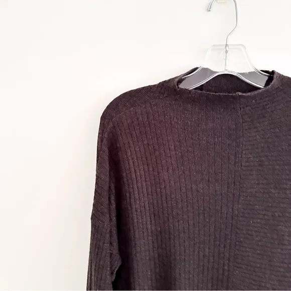 Modern Citizen Juliana Directional Ribbed Sweater