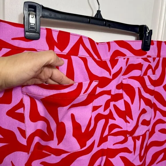 New SPANX ON THE GO PRINT 5.5&quot; SHORTS in Zebra Print  XL