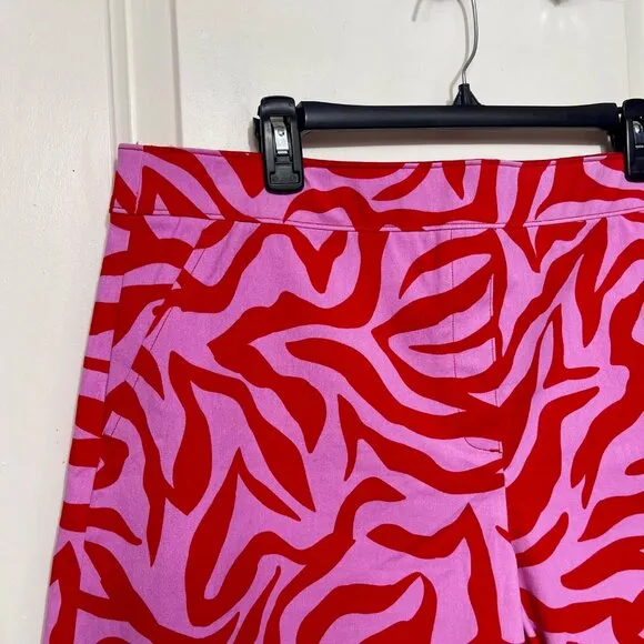New SPANX ON THE GO PRINT 5.5&quot; SHORTS in Zebra Print  XL