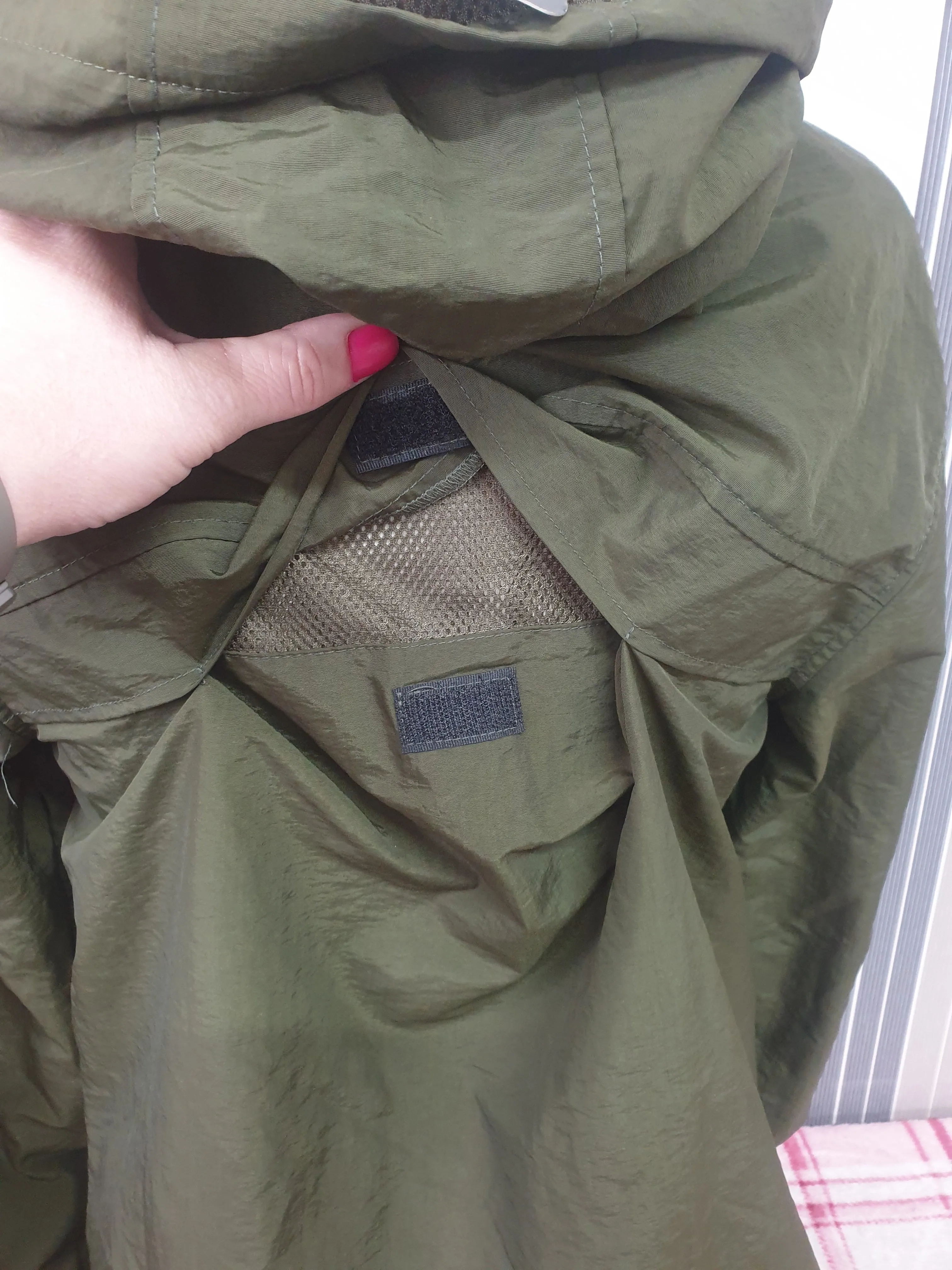 NEW WITH TAGS Green HKM showerproof over head  jacket  FREE POSTAGE 🟢