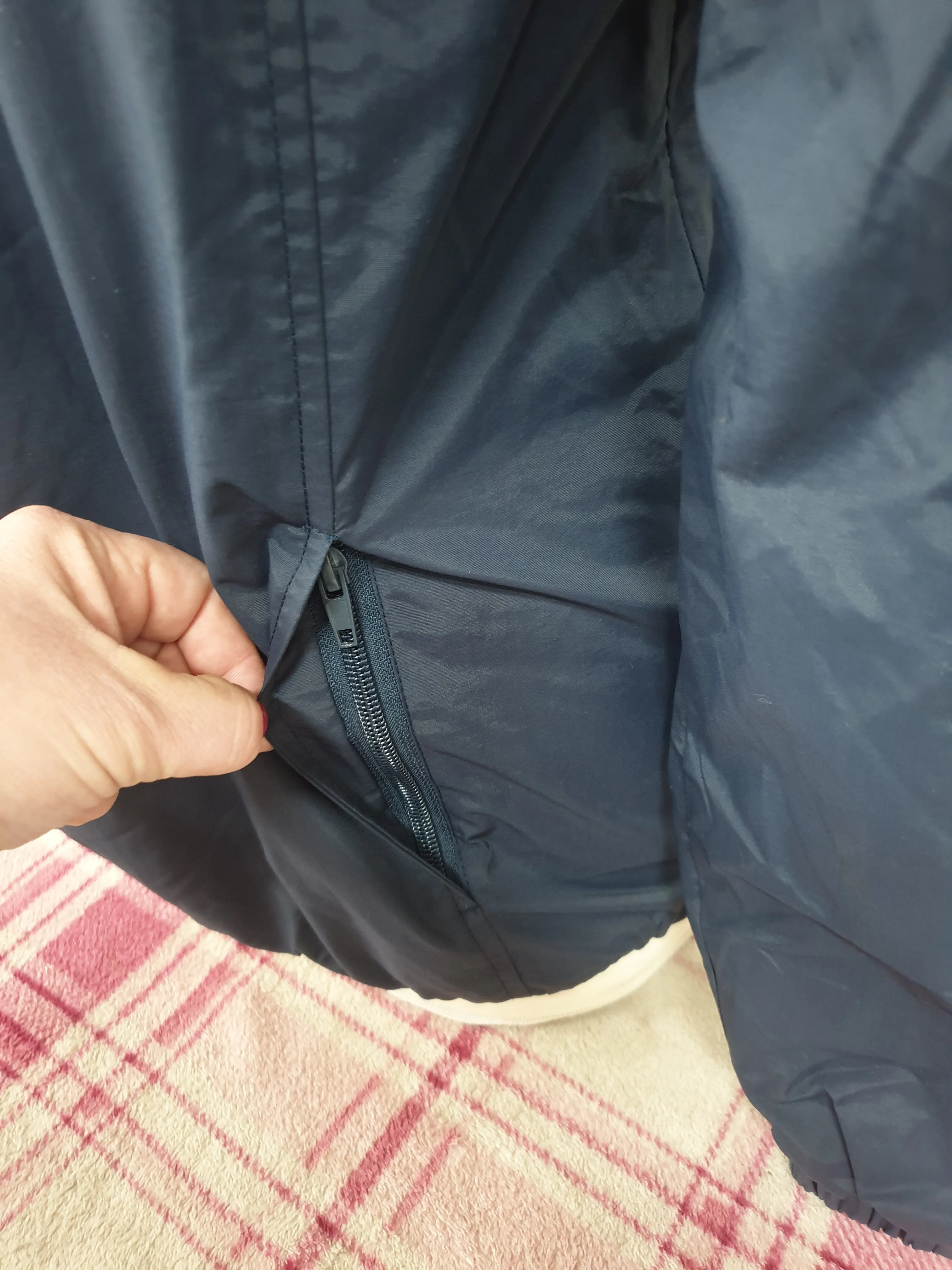 NEW WITH TAGS Navy HKM showerproof over head jacket FREE POSTAGE 🟢