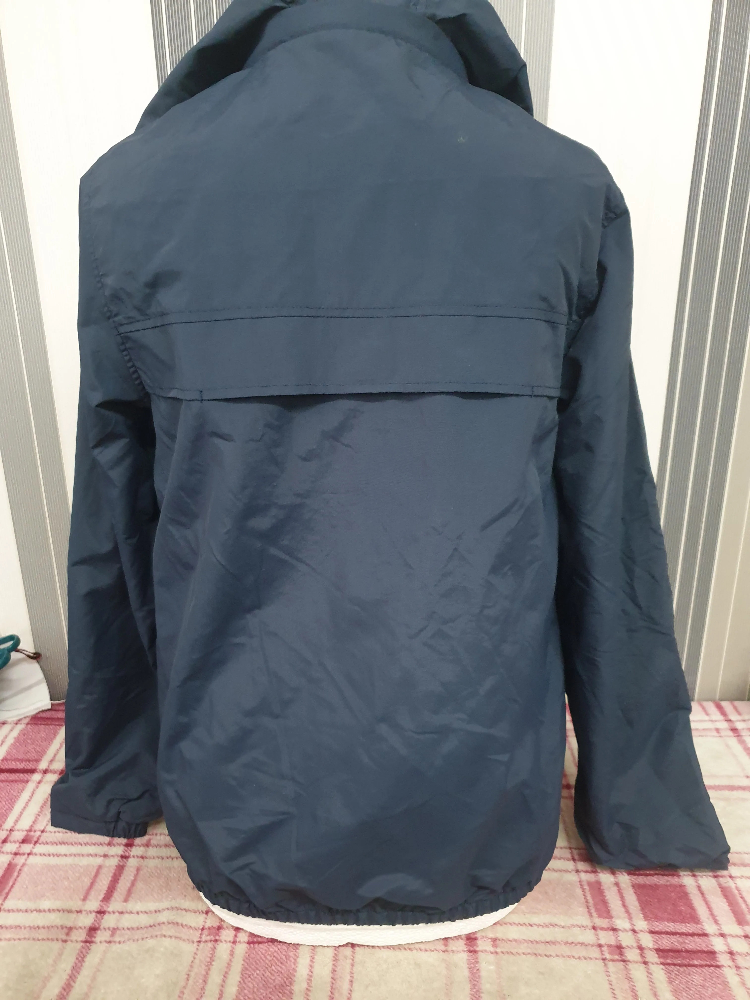 NEW WITH TAGS Navy HKM showerproof over head jacket FREE POSTAGE 🟢