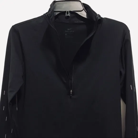 Nike Women’s Pro HyperWarm Linear Rain Performance Jacket