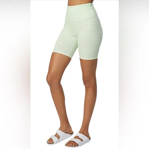 NWT Bandier x Sincerely Jules The Bryn 7&quot; Biker Lifestyle Short Green Gingham