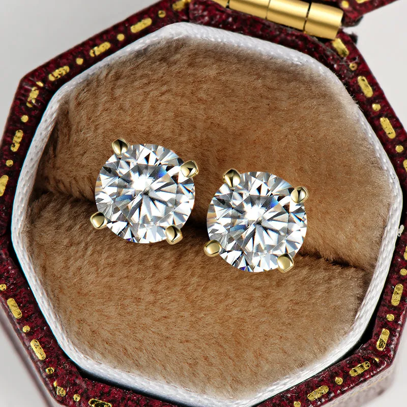 Simple Round Cut Moissanite Stud Earrings