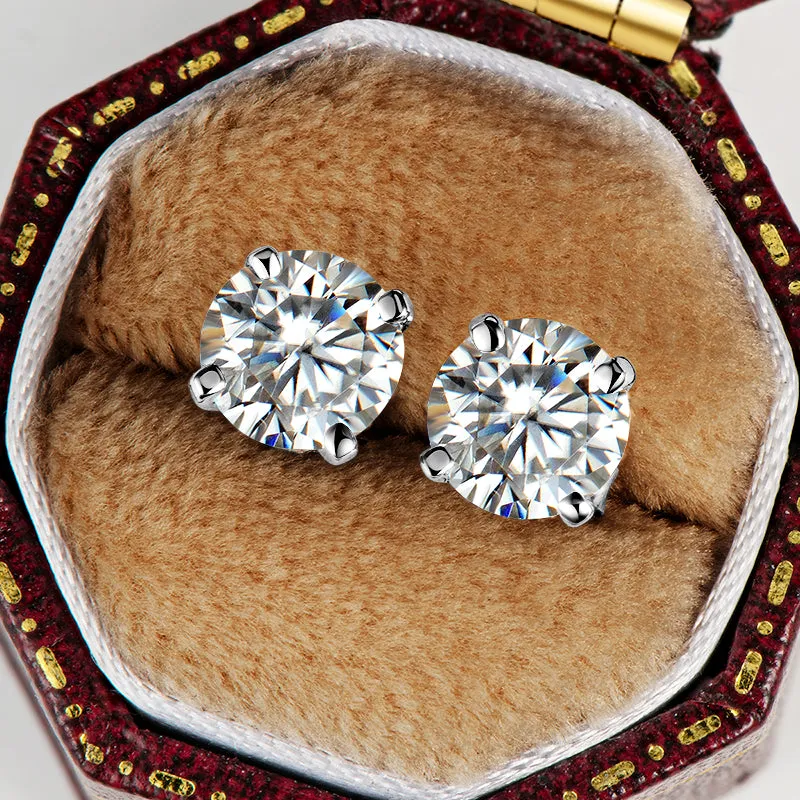 Simple Round Cut Moissanite Stud Earrings