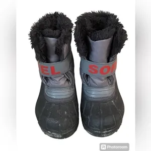 Sorel Kids' Snow Commander Insulated Waterproof Boot Size 10