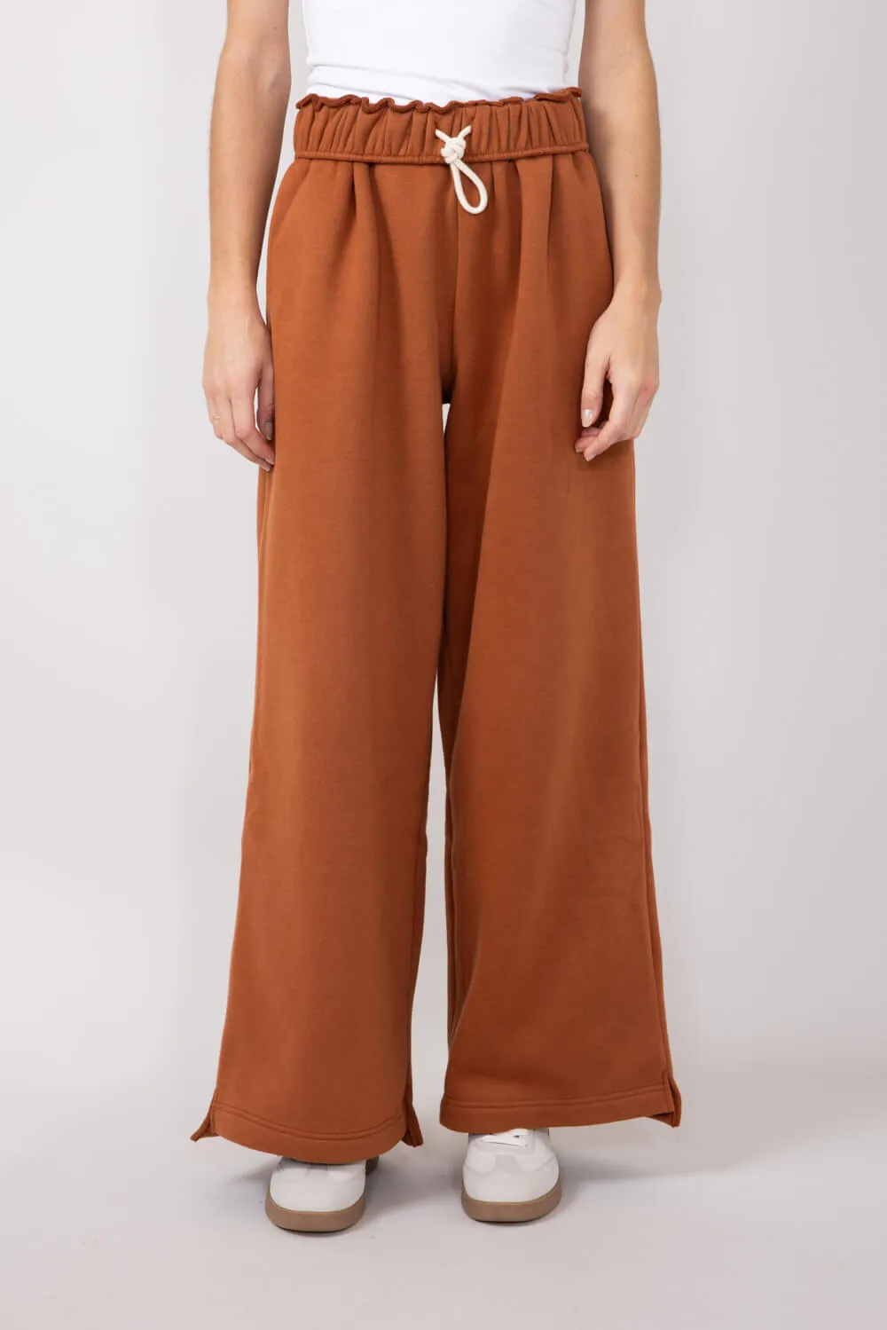 Super Soft Wide Leg Sweatpants for Women in Rust | DZ24A448-CHOCOLATE