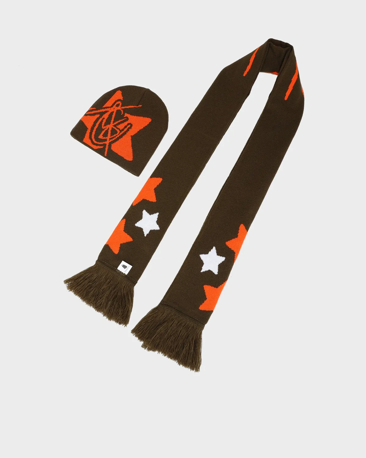 T&C Beanie Scarf Set in Olive