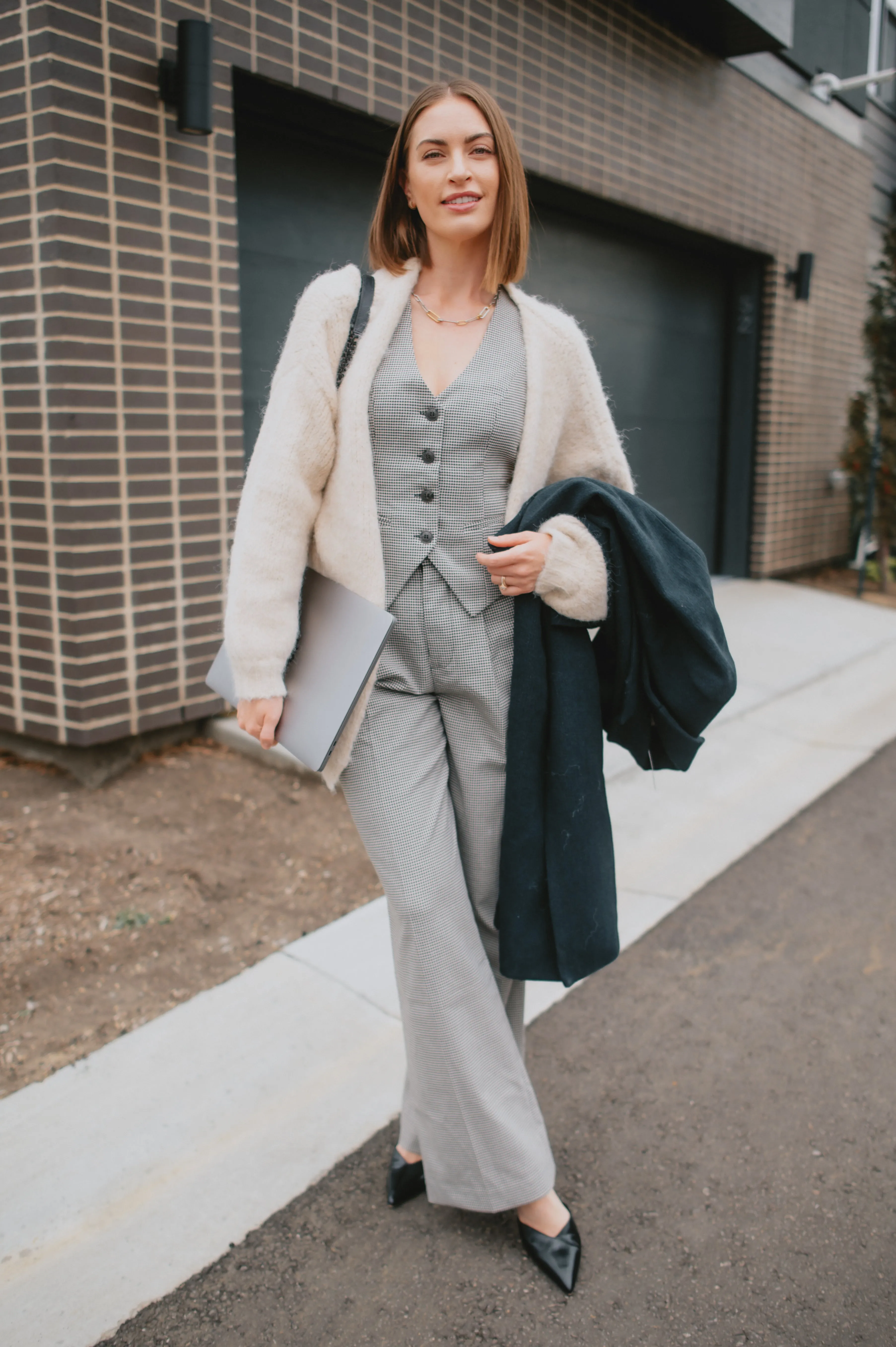 The Marlowe Cardigan x Siera Bearchell - Linen