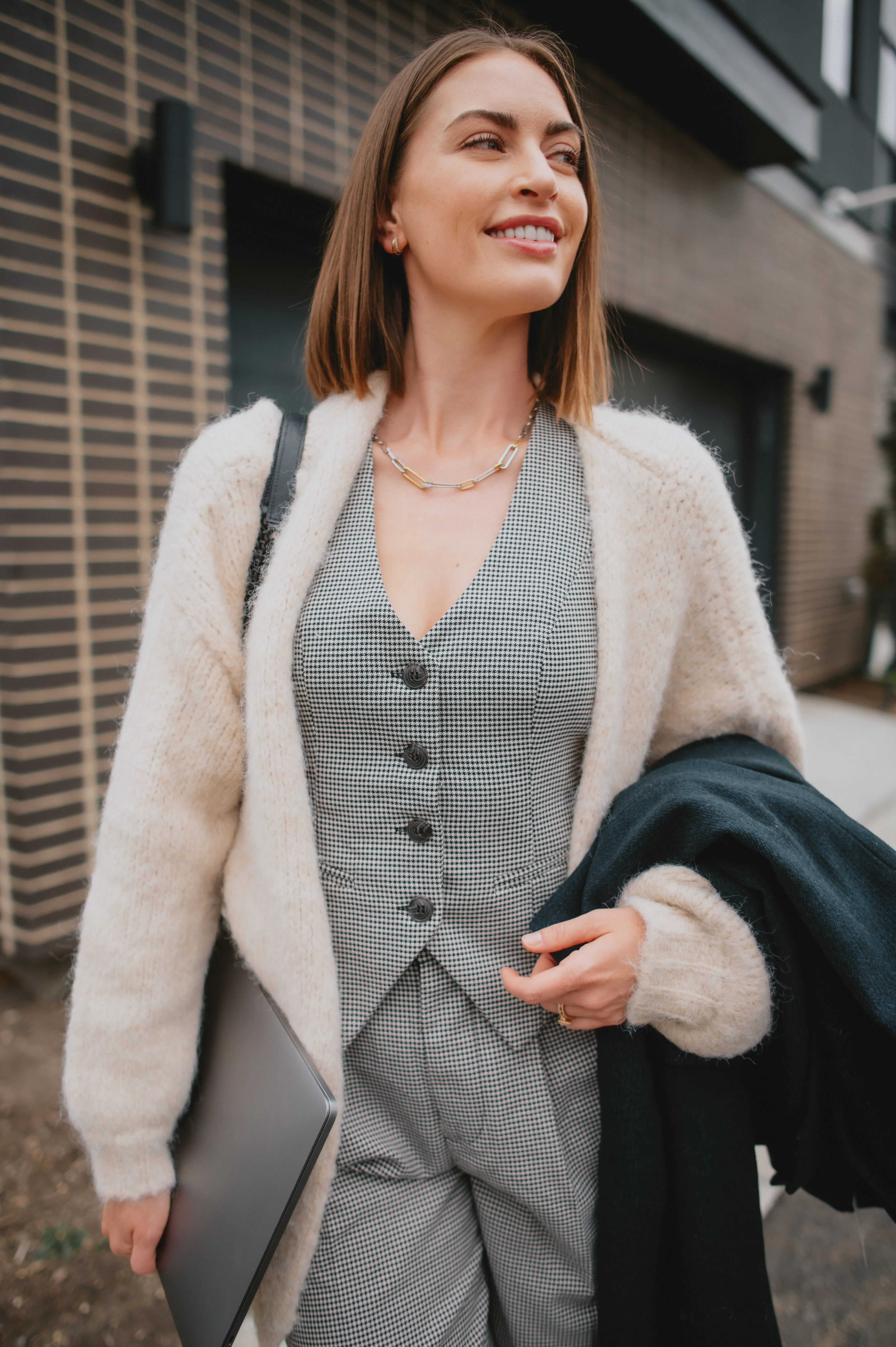 The Marlowe Cardigan x Siera Bearchell - Linen