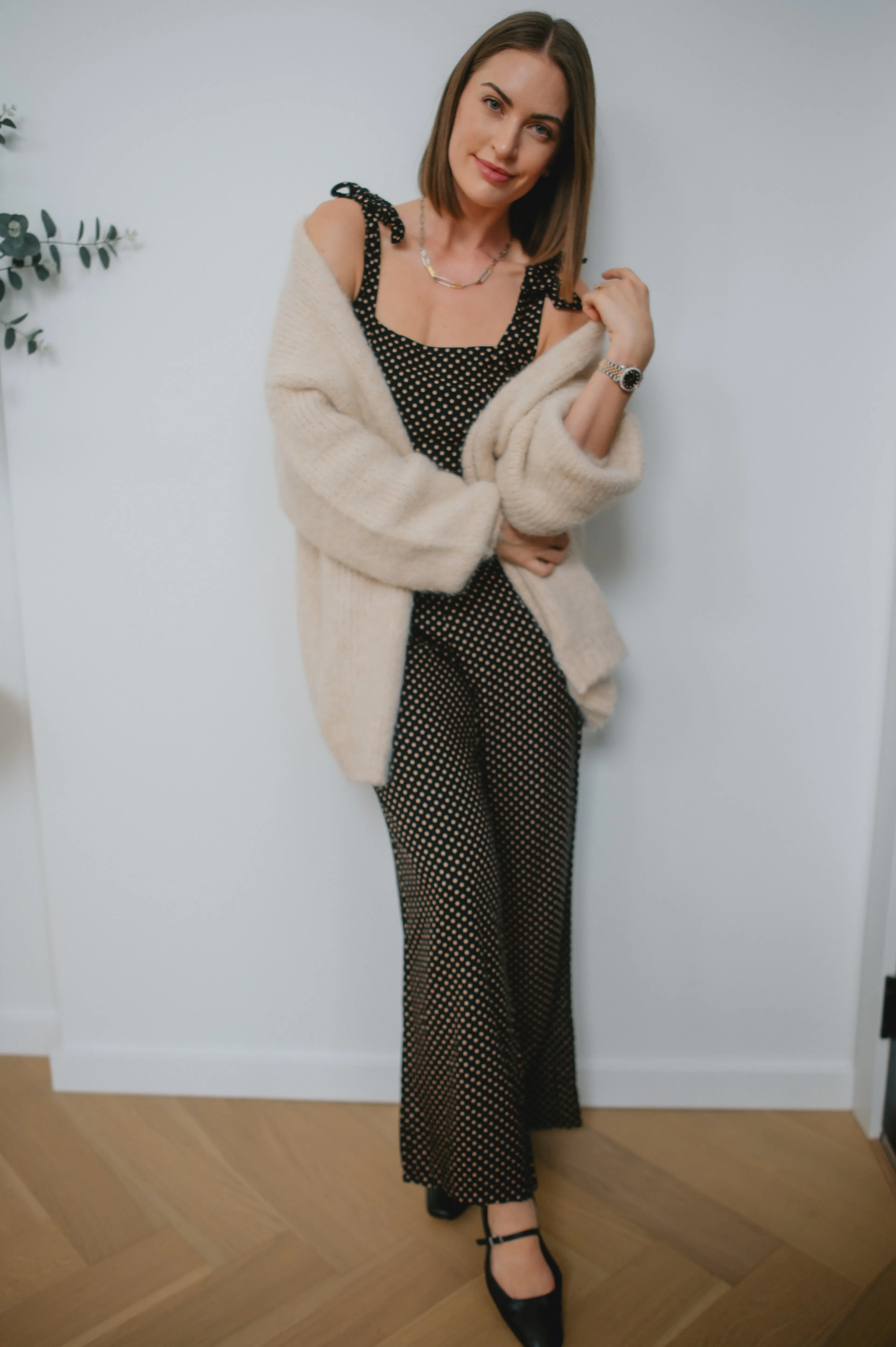 The Marlowe Cardigan x Siera Bearchell - Linen