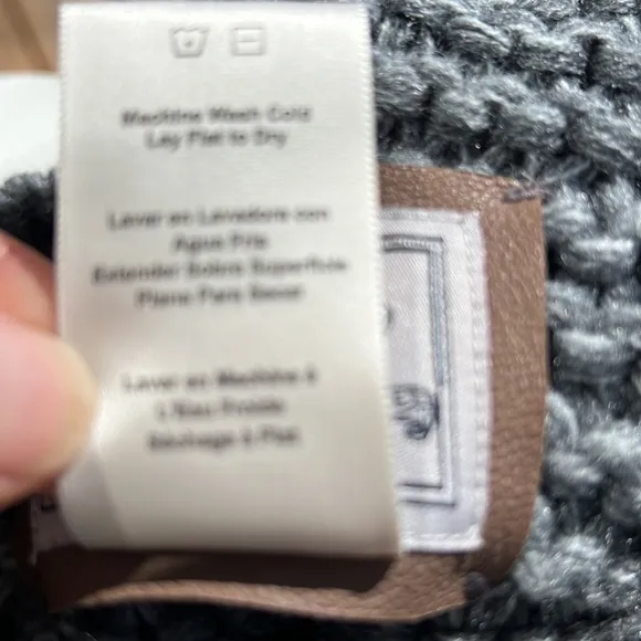 Ugg Robin Chunky Knit Turtleneck Pullover Poncho Cape
