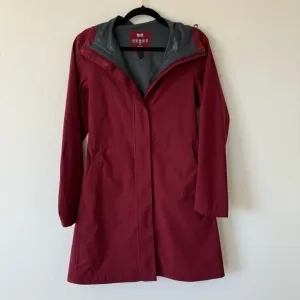 Uniqlo Cranberry Red Waterproof Long Line Hooded Windbreaker Extra Small