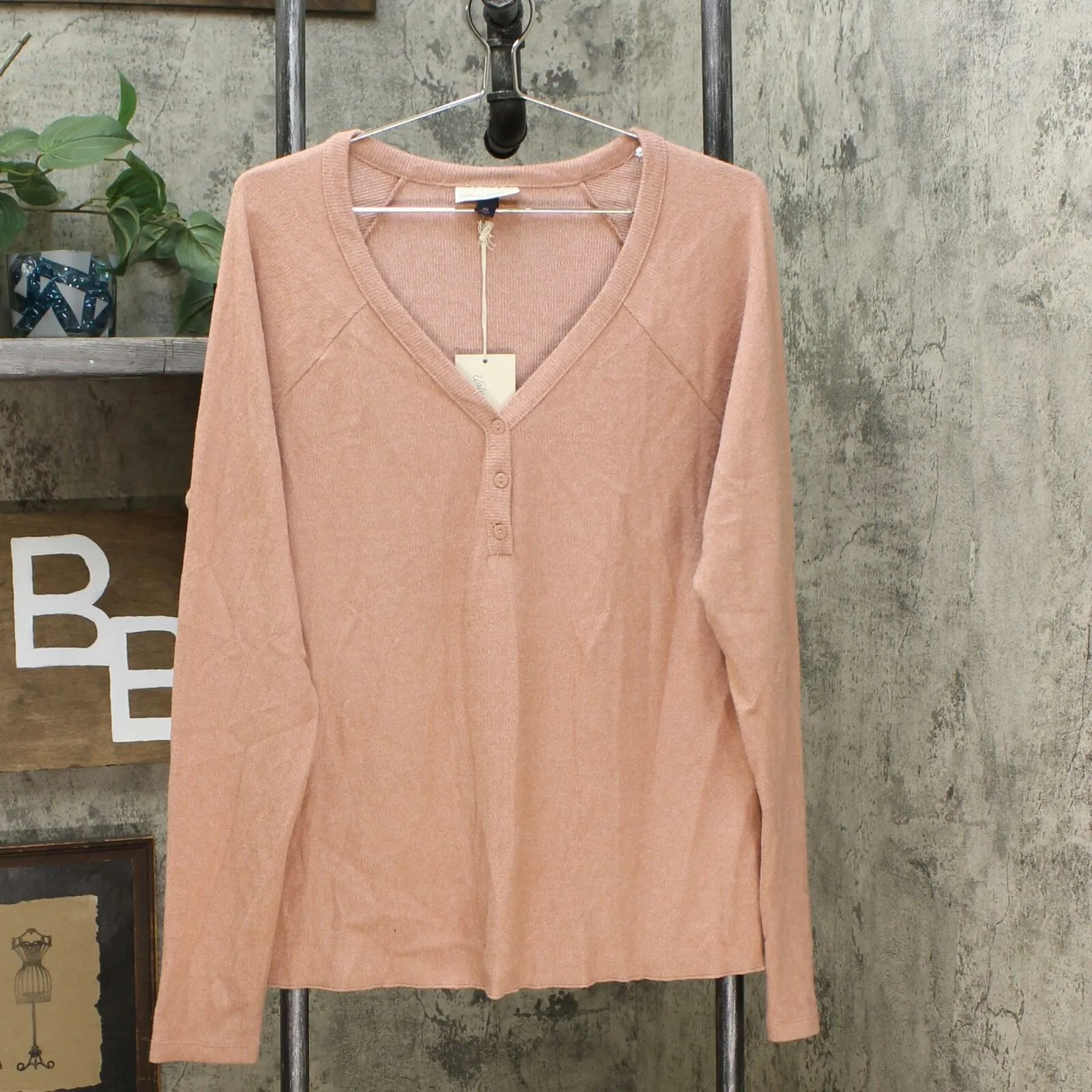 Universal Thread Women's Long Sleeve V-Neck Cozy Rib Henley Shirt