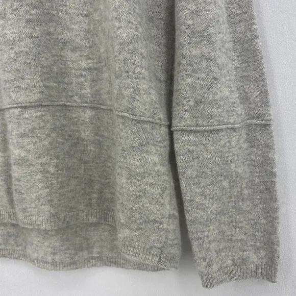 Vince. Women’s Small Gray Cashmere Cowl Neck Pullover Sweatshirt Sweater