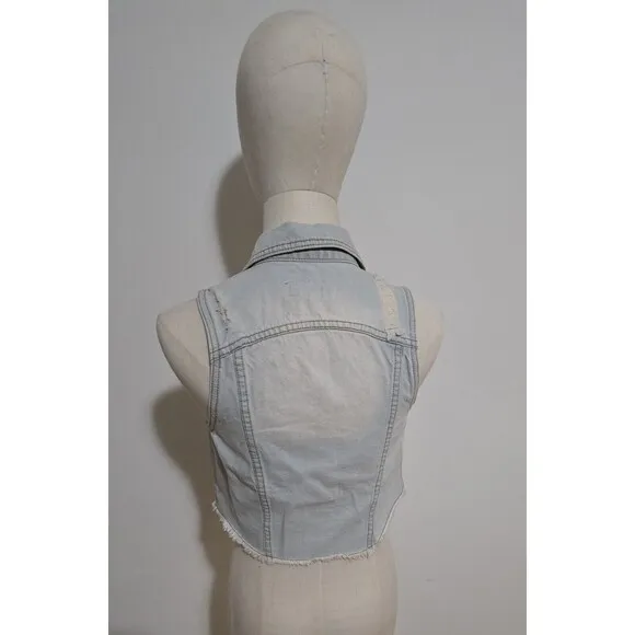 WOMEN'S SMALL DENIM TRUCKER VEST DISTRESSED BUTTON SLEEVELESS Y2K by ENCORE NWT