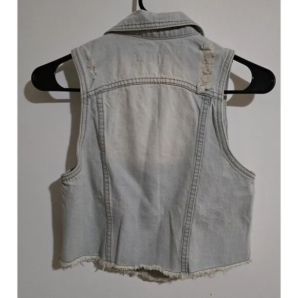 WOMEN'S SMALL DENIM TRUCKER VEST DISTRESSED BUTTON SLEEVELESS Y2K by ENCORE NWT